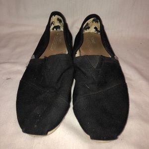 Toms Shoes - Black